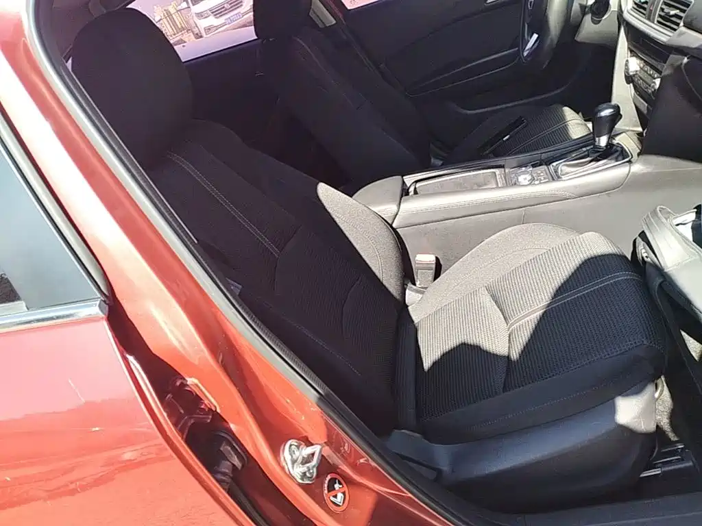 Mazda 3 Axela — миниатюра 25