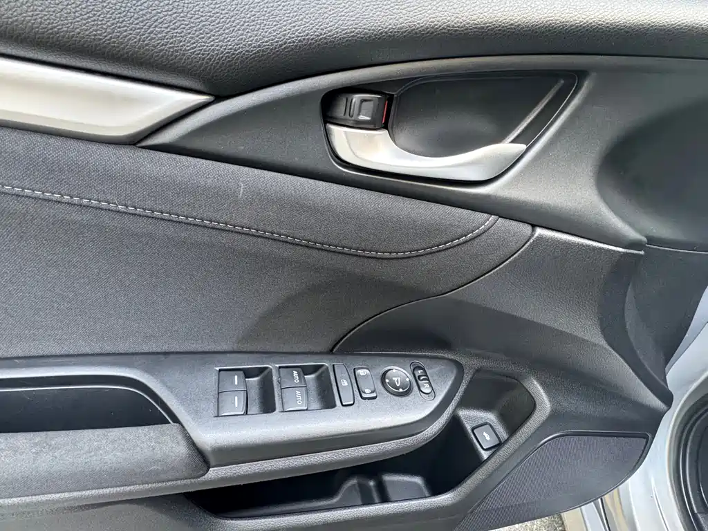 Honda Civic 2019 220TURBO CVT VI
