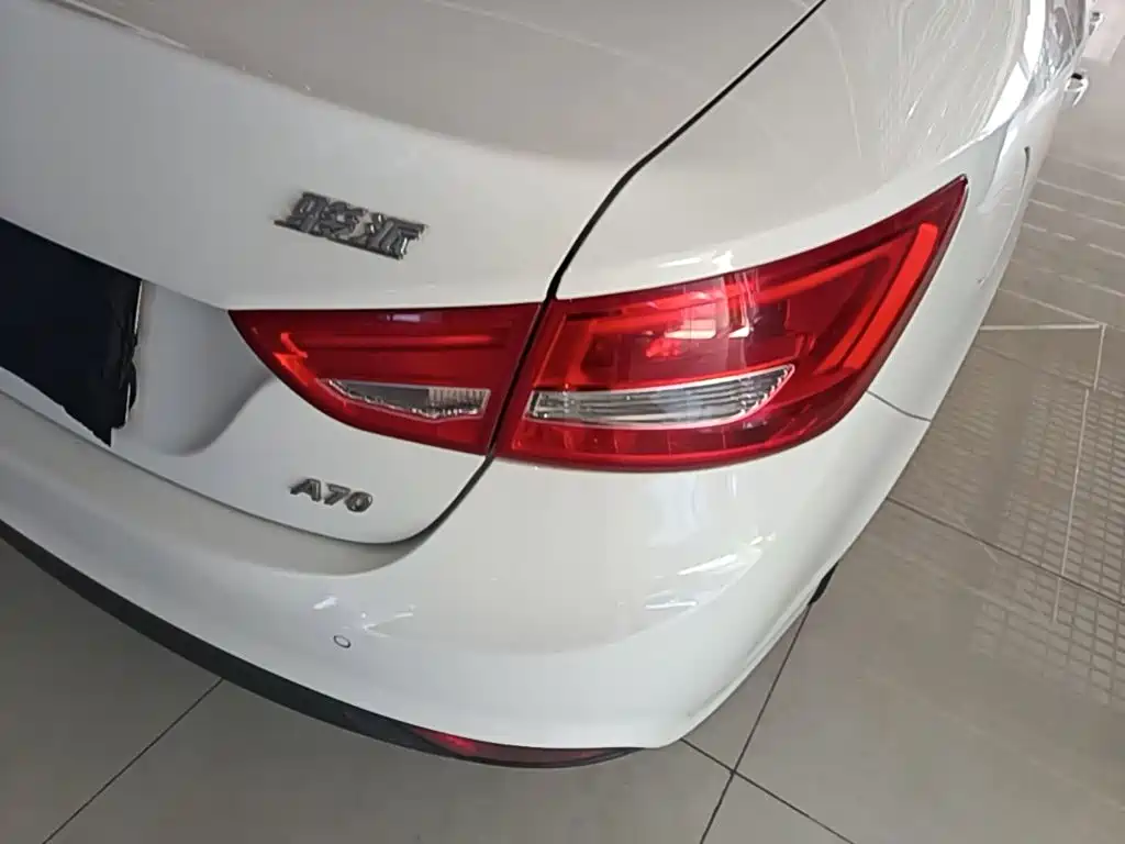 FAW Junpai A70 — миниатюра 8
