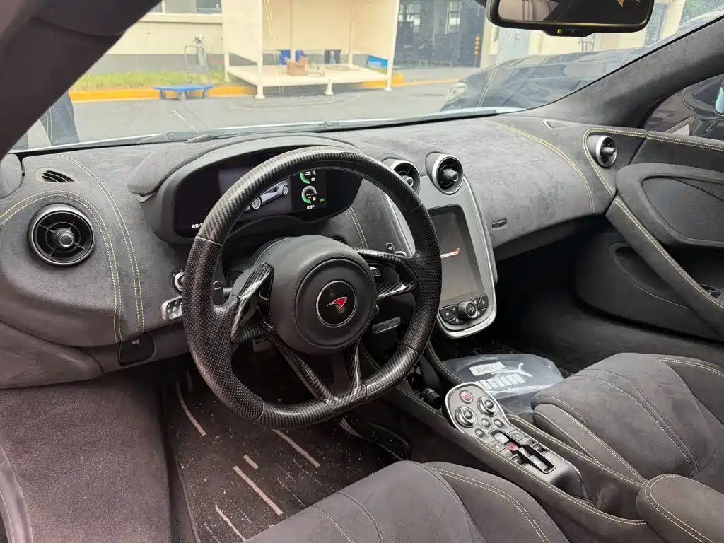 McLaren 570 — миниатюра 8