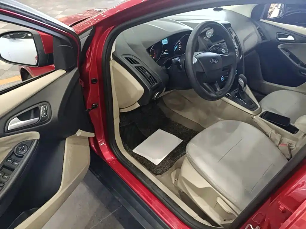 Ford Focus — миниатюра 16