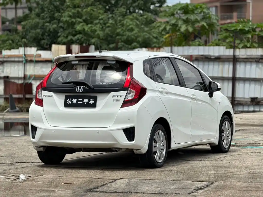 Honda Fit — миниатюра 19