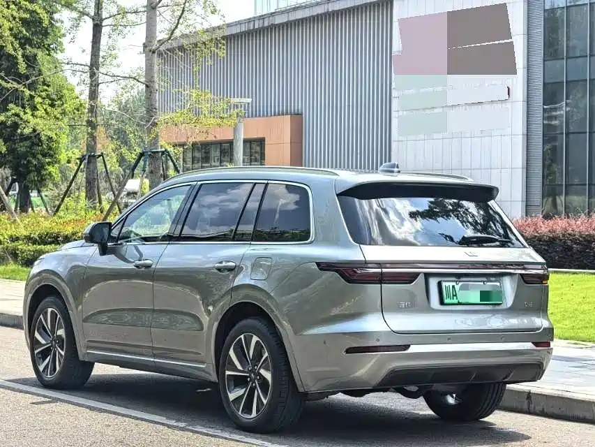 Li Auto Li ONE — миниатюра 12