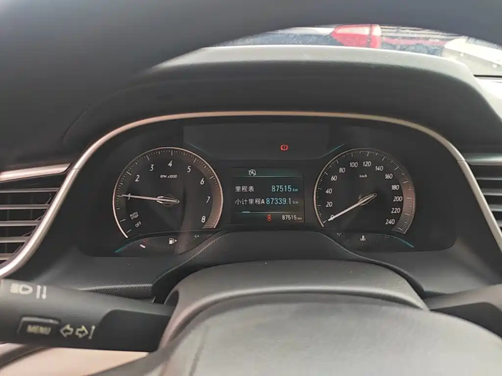 Buick Excelle — миниатюра 12