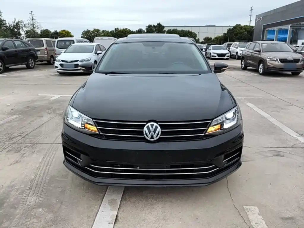 Volkswagen Sagitar — миниатюра 3