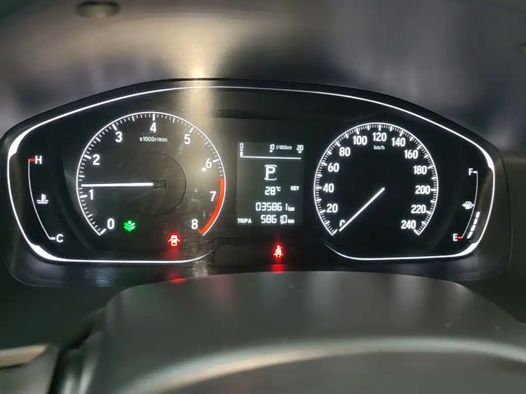 Honda Accord — миниатюра 12
