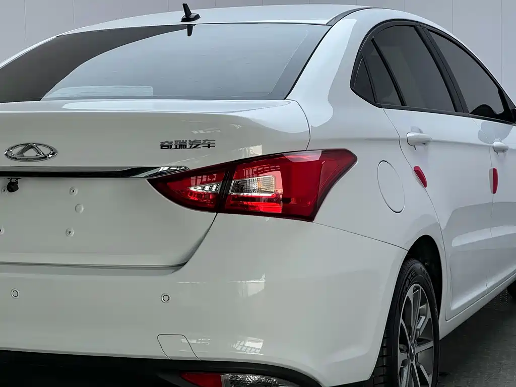 Chery Arrizo 5 — миниатюра 17