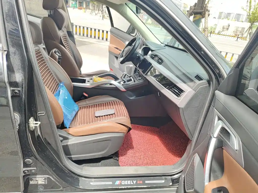 Geely Boyue — миниатюра 19