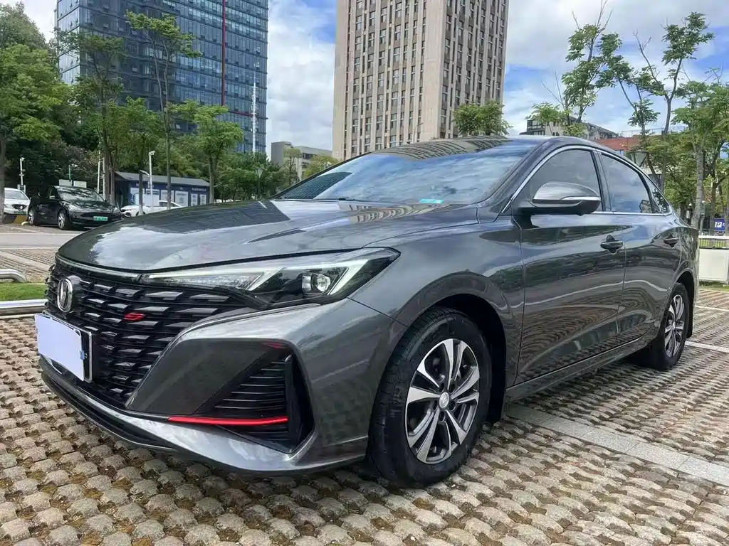 Changan Eado — миниатюра 3