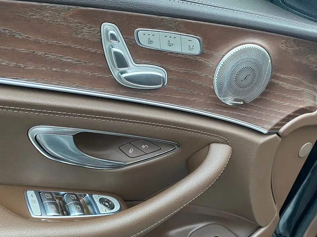 Mercedes-Benz E-Class E 2022 E 300 L Luxury