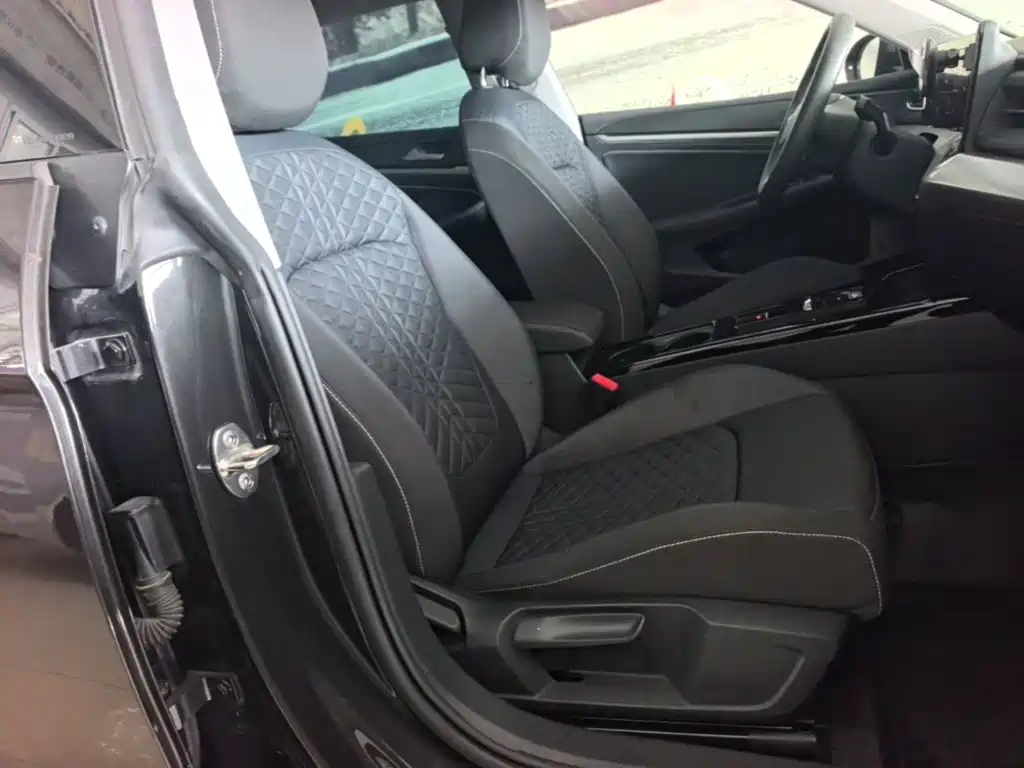 Volkswagen Lamando — миниатюра 25