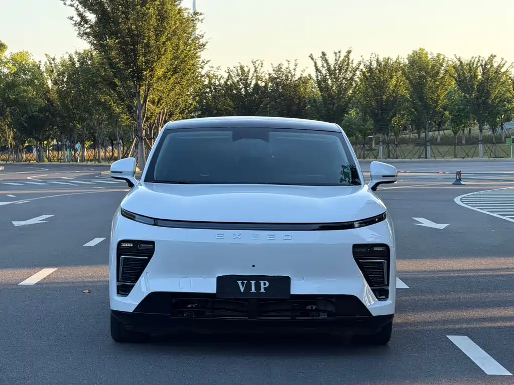 Exeed Xingjiyuan ET — миниатюра 2