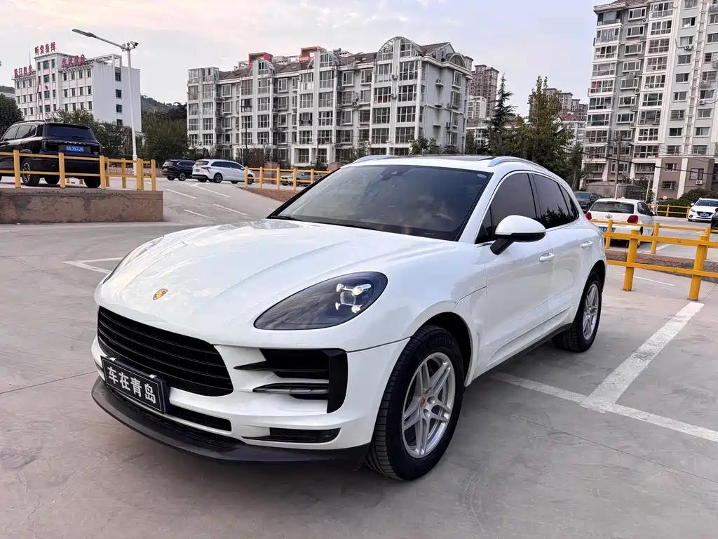Porsche Macan — миниатюра 2