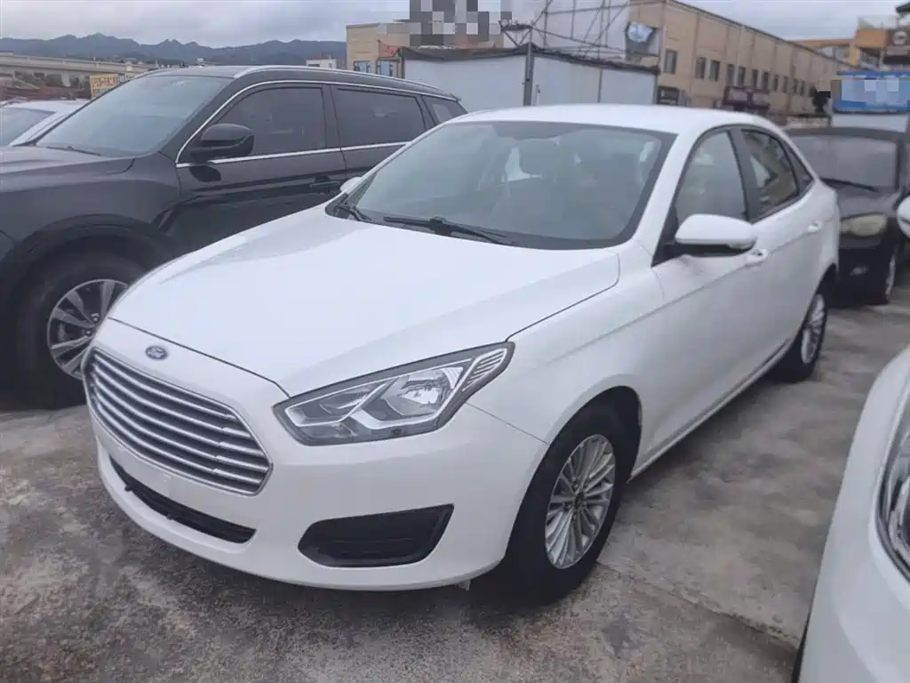 Ford Escort 2018