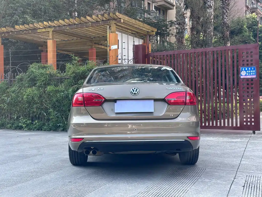 Volkswagen Sagitar — миниатюра 16