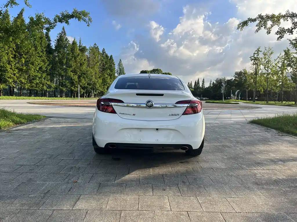 Buick Regal — миниатюра 7
