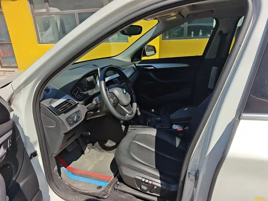 BMW X1 — миниатюра 9