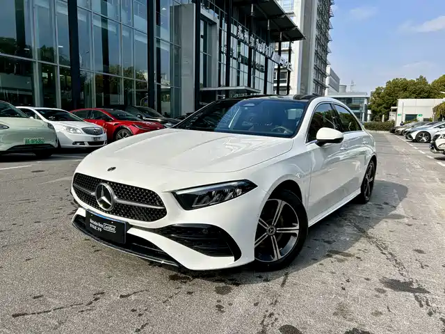 MERCEDES-BENZ A CLASS