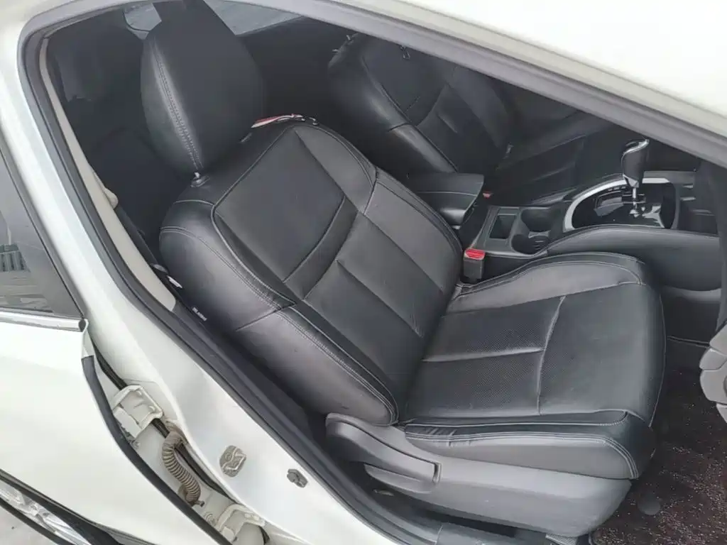Nissan X-Trail — миниатюра 25