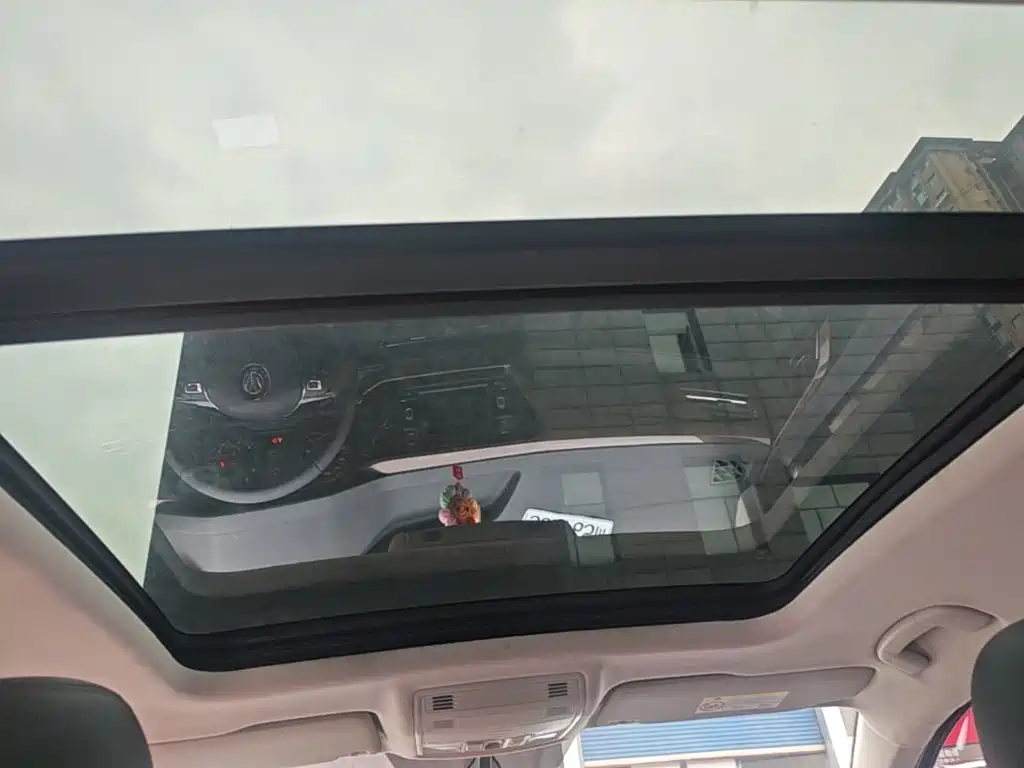 Volkswagen Tharu — миниатюра 18