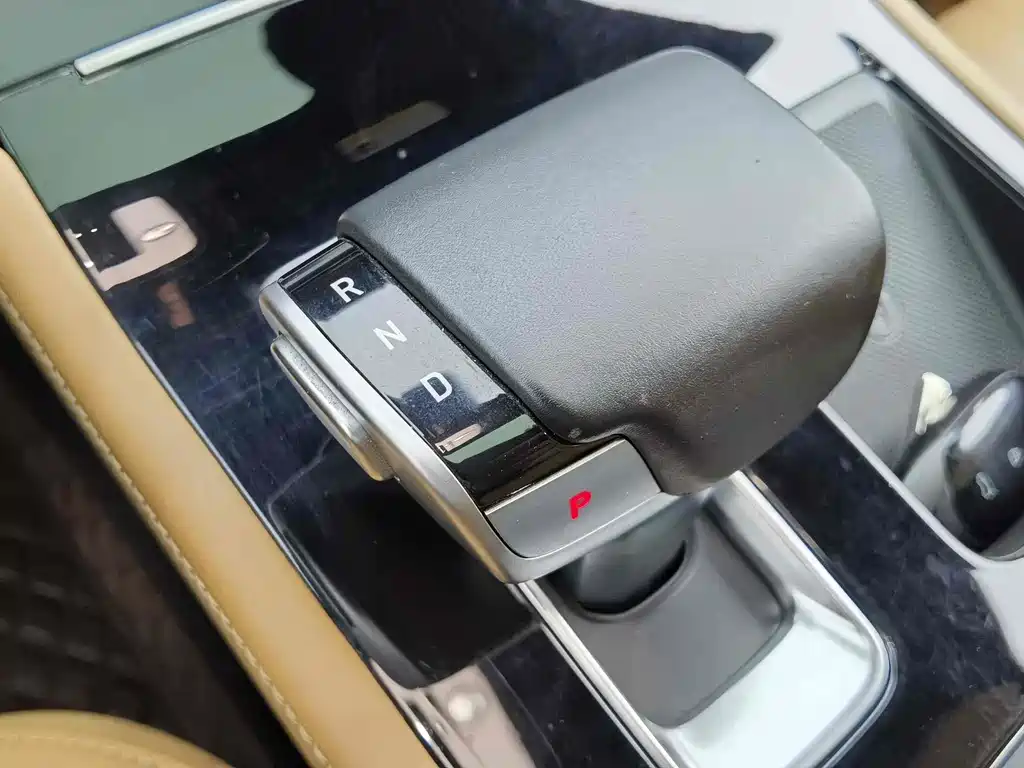 Li Auto Li ONE — миниатюра 7