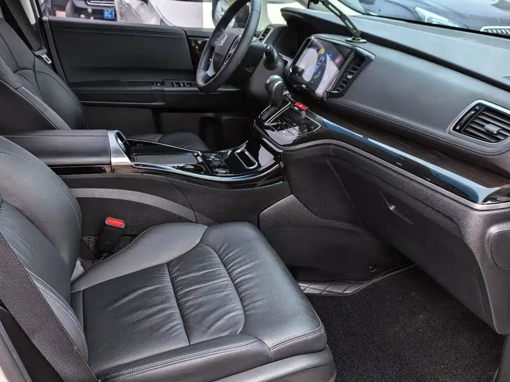 Honda Odyssey — миниатюра 12