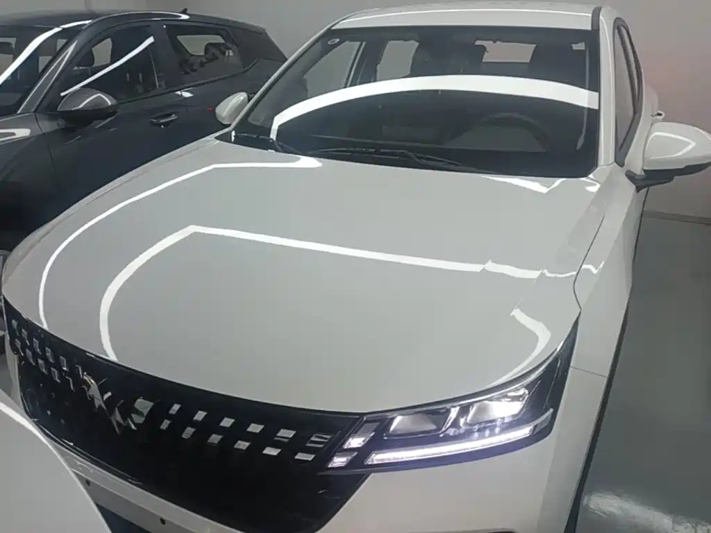 Wuling Xingchi — миниатюра 3