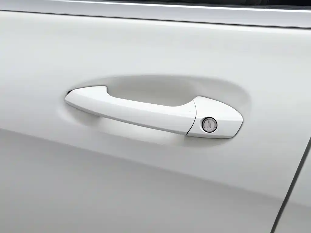 Mercedes-Benz B-Class — миниатюра 18