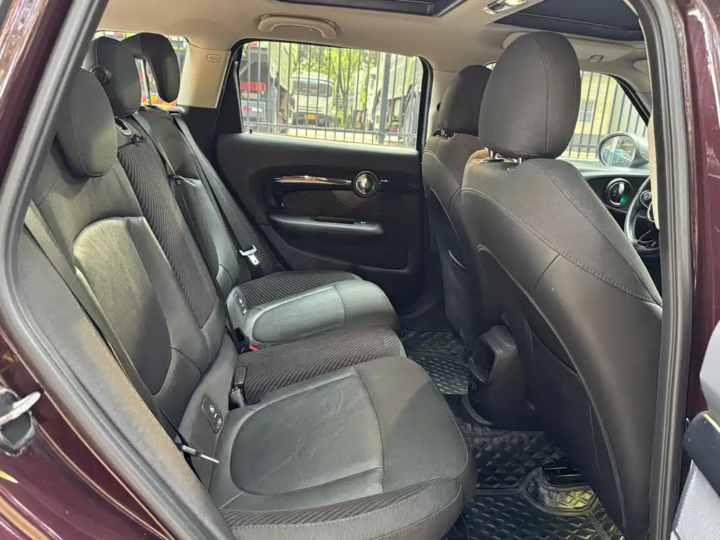 MINI Mini Clubman — миниатюра 11