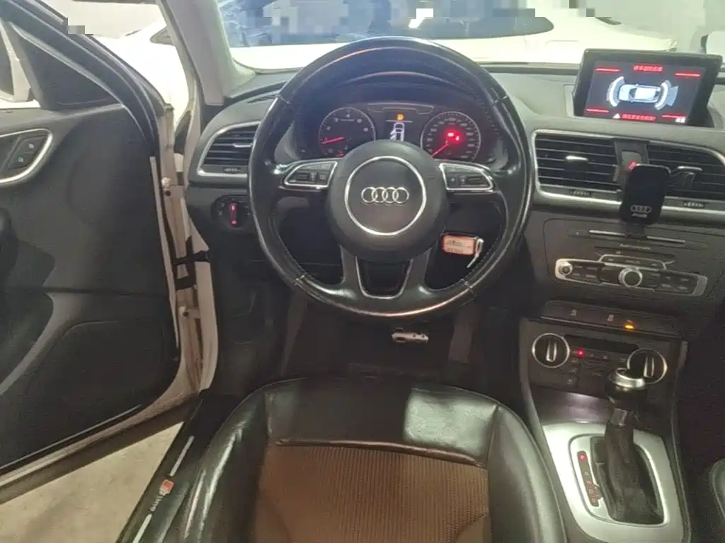 Audi Q3 — миниатюра 15