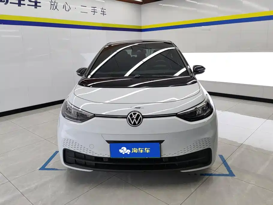 Volkswagen ID.3 — миниатюра 2
