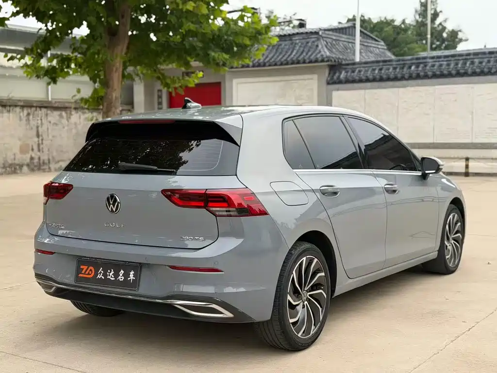 Volkswagen Golf — миниатюра 12