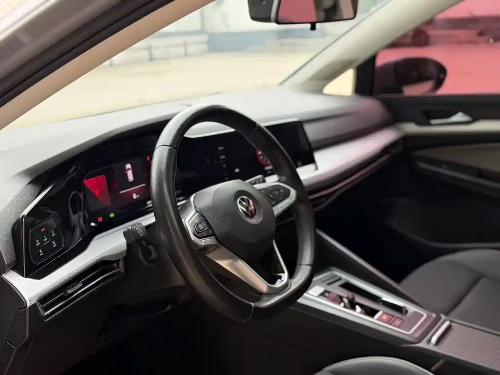Volkswagen Golf — миниатюра 5