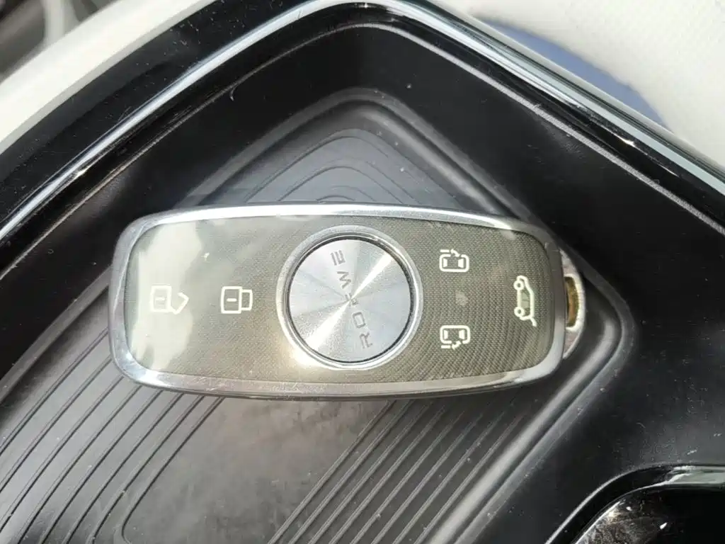 Roewe iMAX8 — миниатюра 9