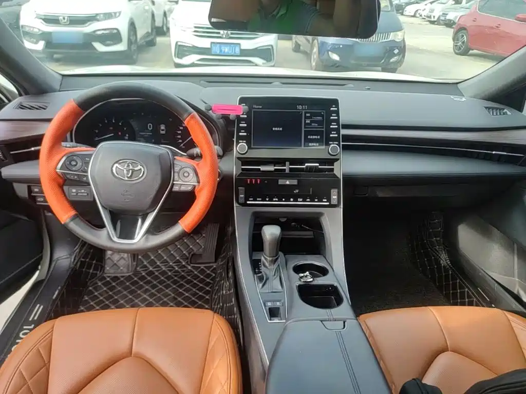 Toyota Avalon — миниатюра 10