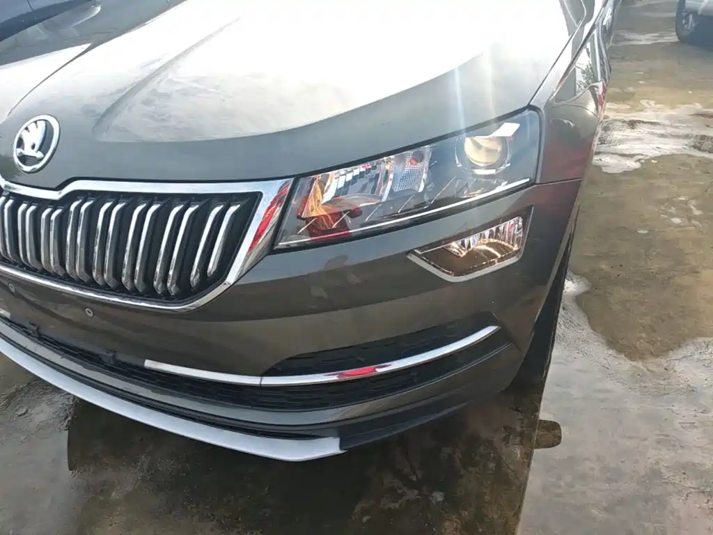 Skoda Karoq — миниатюра 24