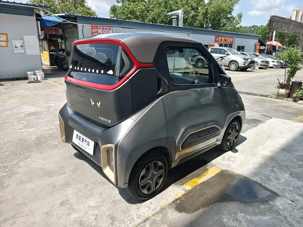 Baojun E200 — миниатюра 5
