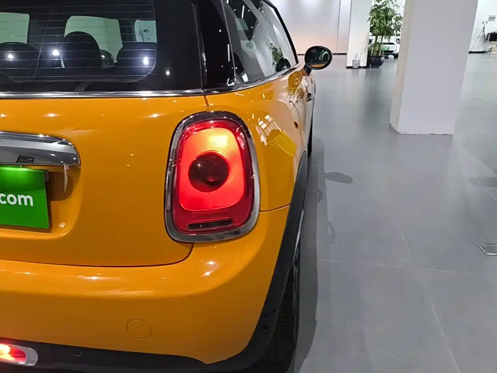 MINI Mini — миниатюра 8