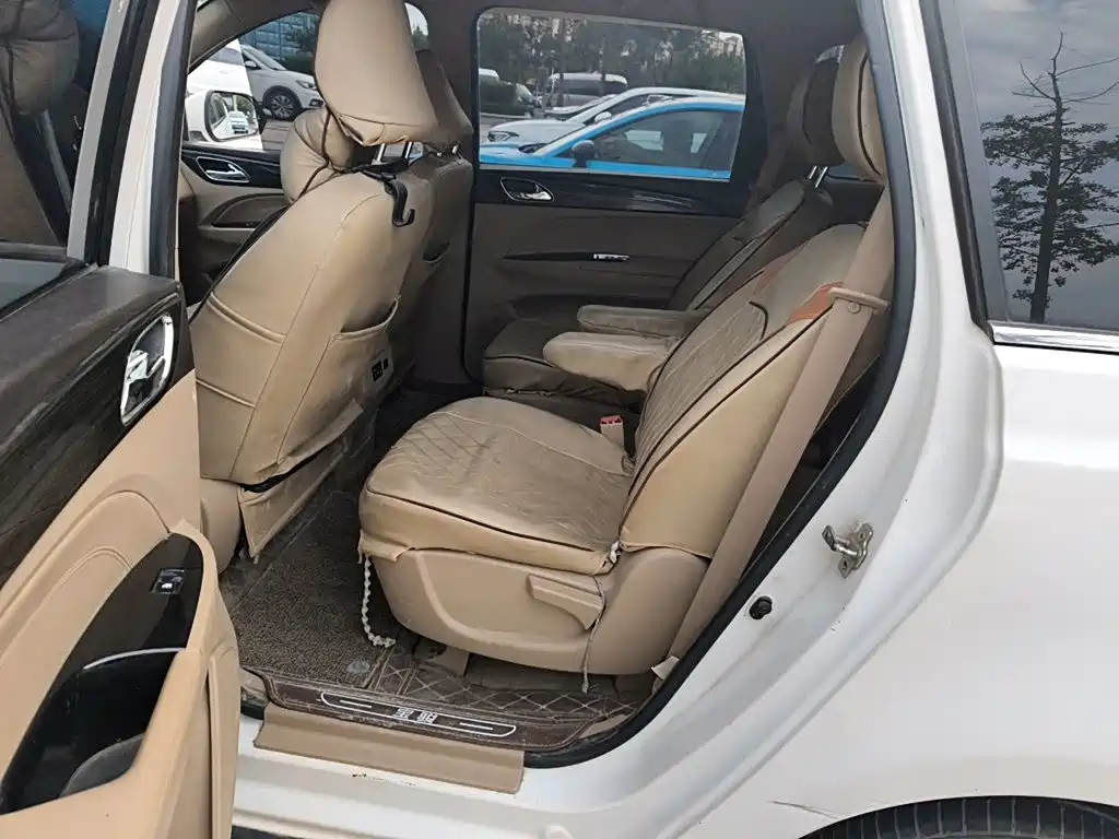 Baojun 730 — миниатюра 18
