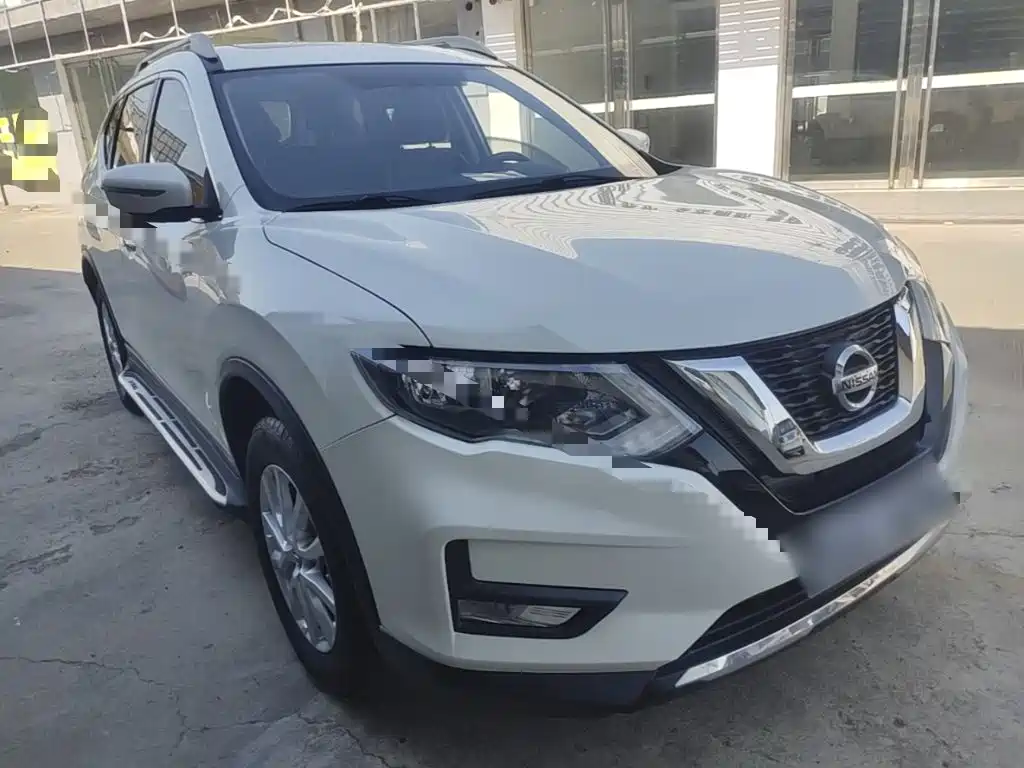 Nissan X-Trail — миниатюра 4