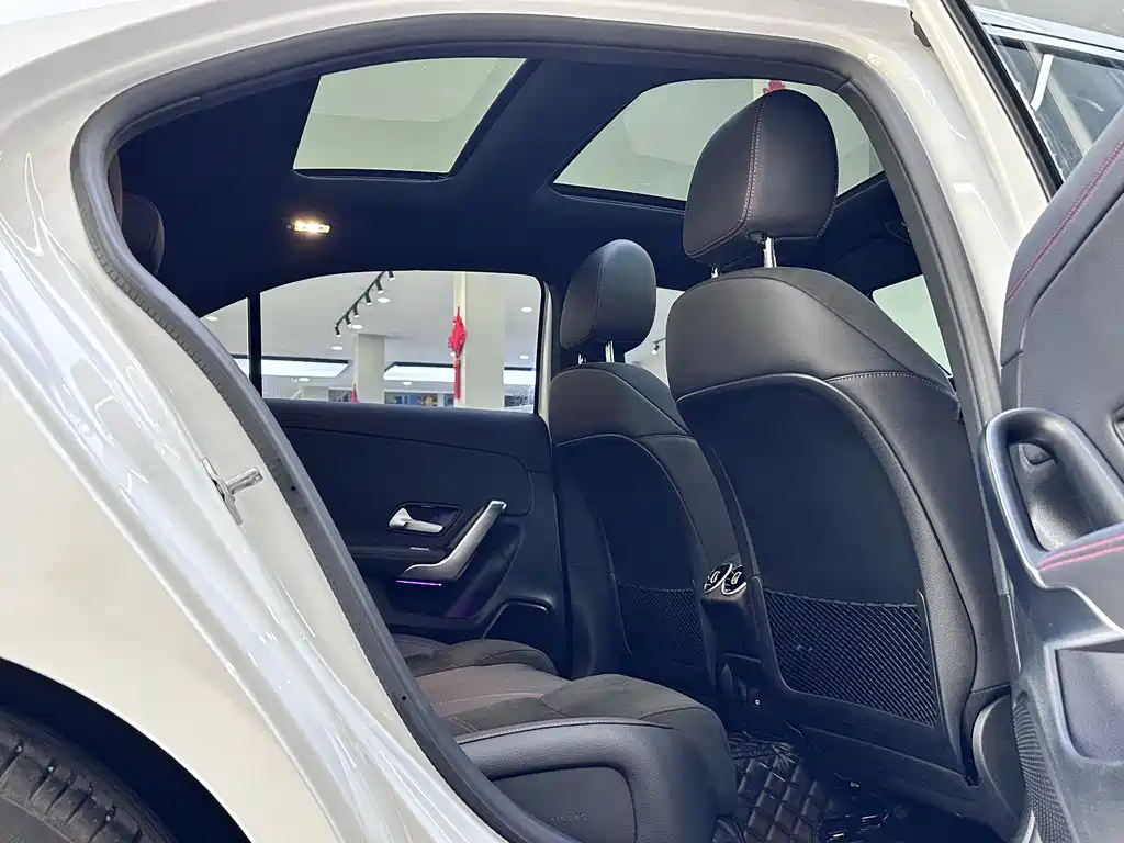 MERCEDES-BENZ A CLASS