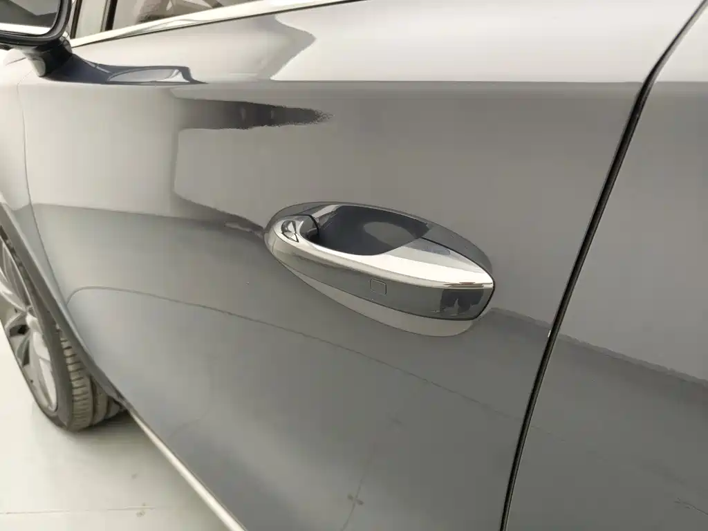 BYD Tang New Energy — миниатюра 11