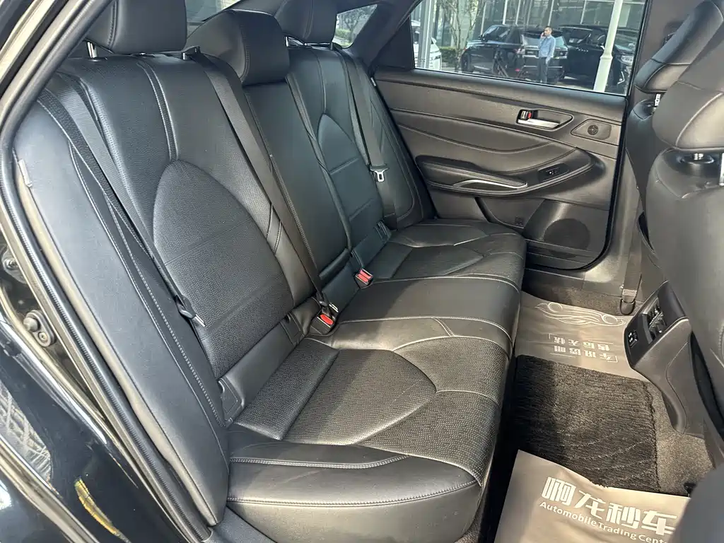 Toyota Avalon 2019 2.0L Luxury VI