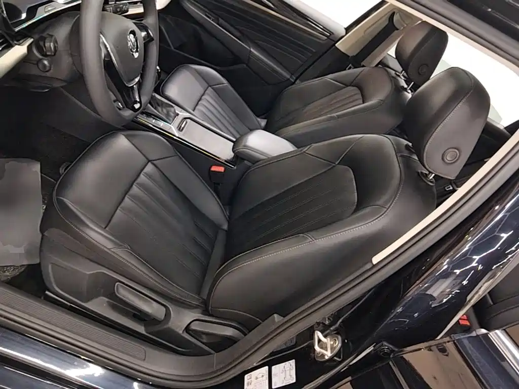 Volkswagen Passat — миниатюра 15