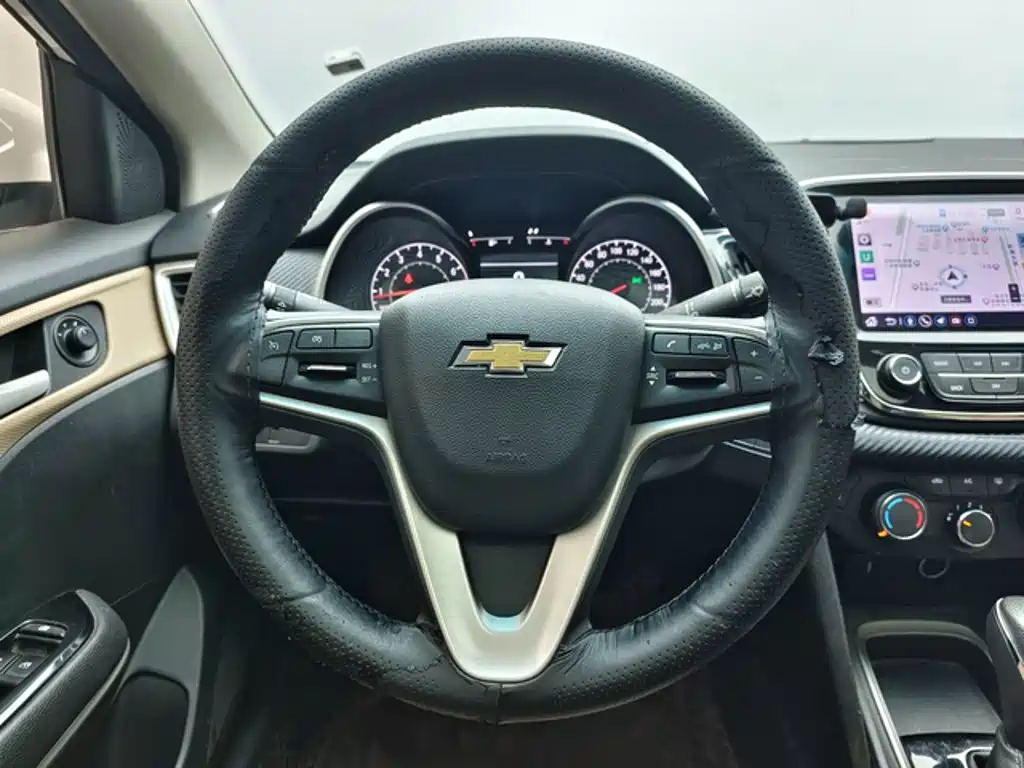 Chevrolet Monza — миниатюра 7