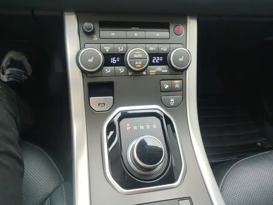 Land Rover Evoque — миниатюра 16
