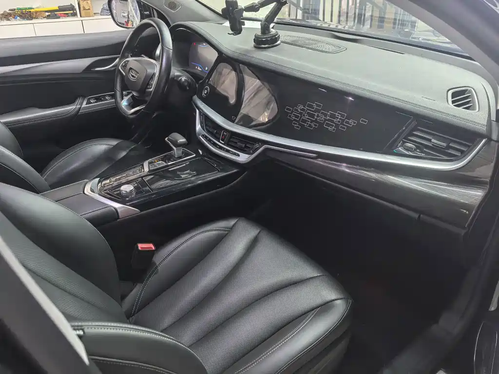 Geely Borui — миниатюра 13