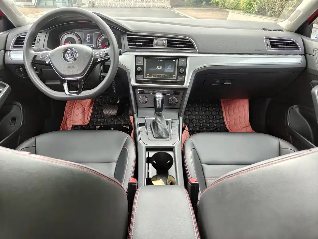 Volkswagen Lamando — миниатюра 6