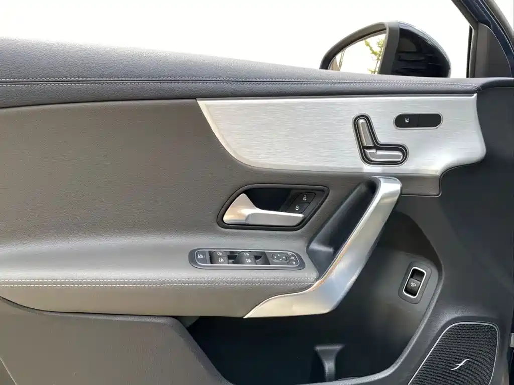 Mercedes-Benz A-Class AMG — миниатюра 18