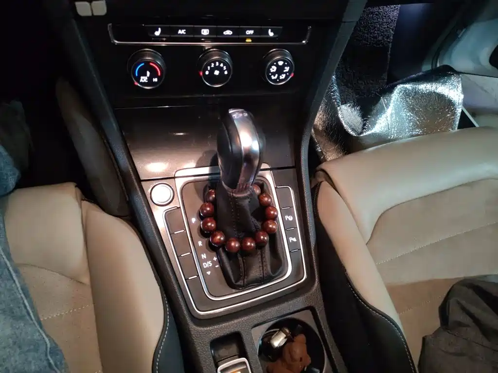 Volkswagen Golf — миниатюра 15